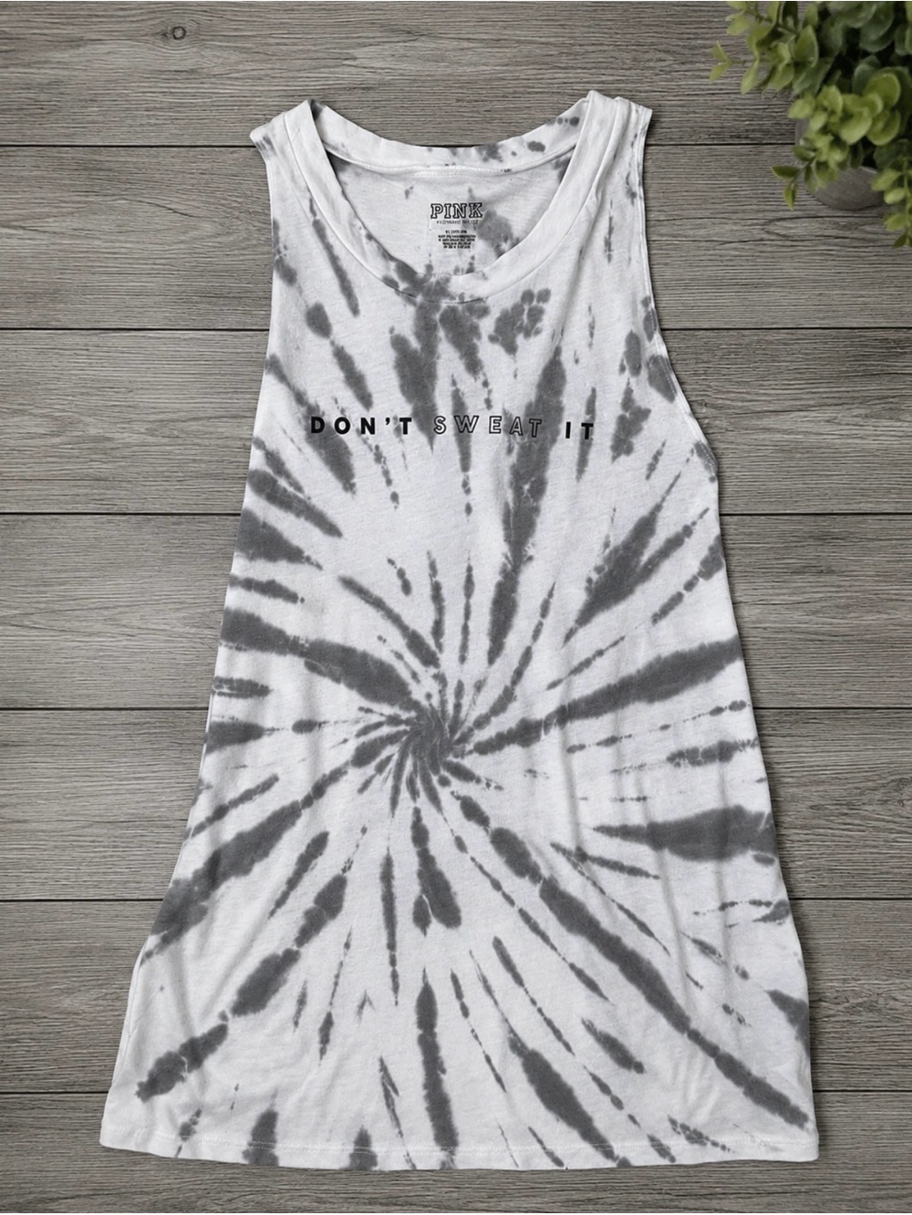 Victoria’s Secret PINK Tie-Dye Muscle Tank Top Graphic | Size: Medium Brand New